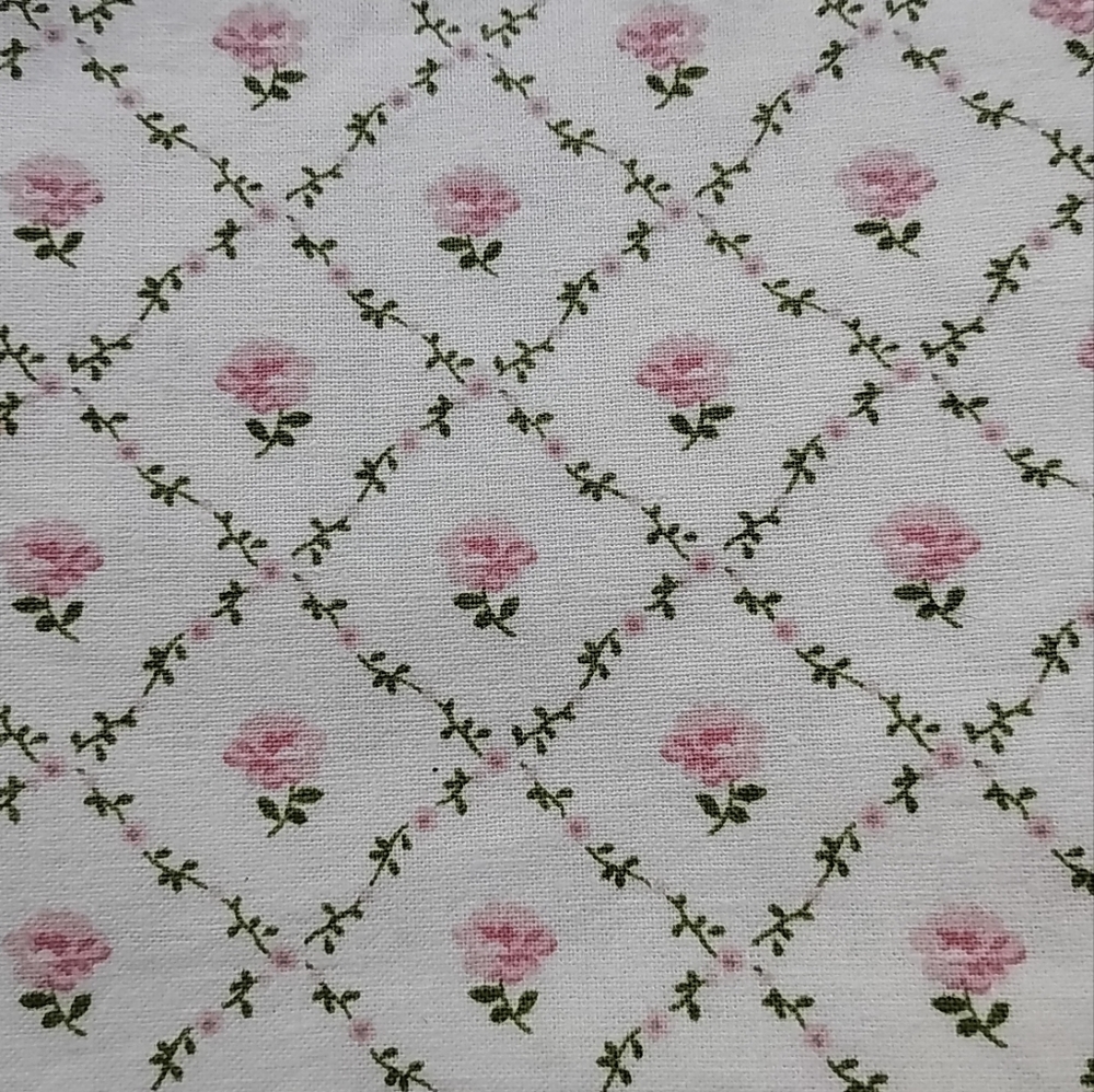 Vtg Laura Ashley England Fabric Remnant Floral Trellis Pink Rose Green Cottage